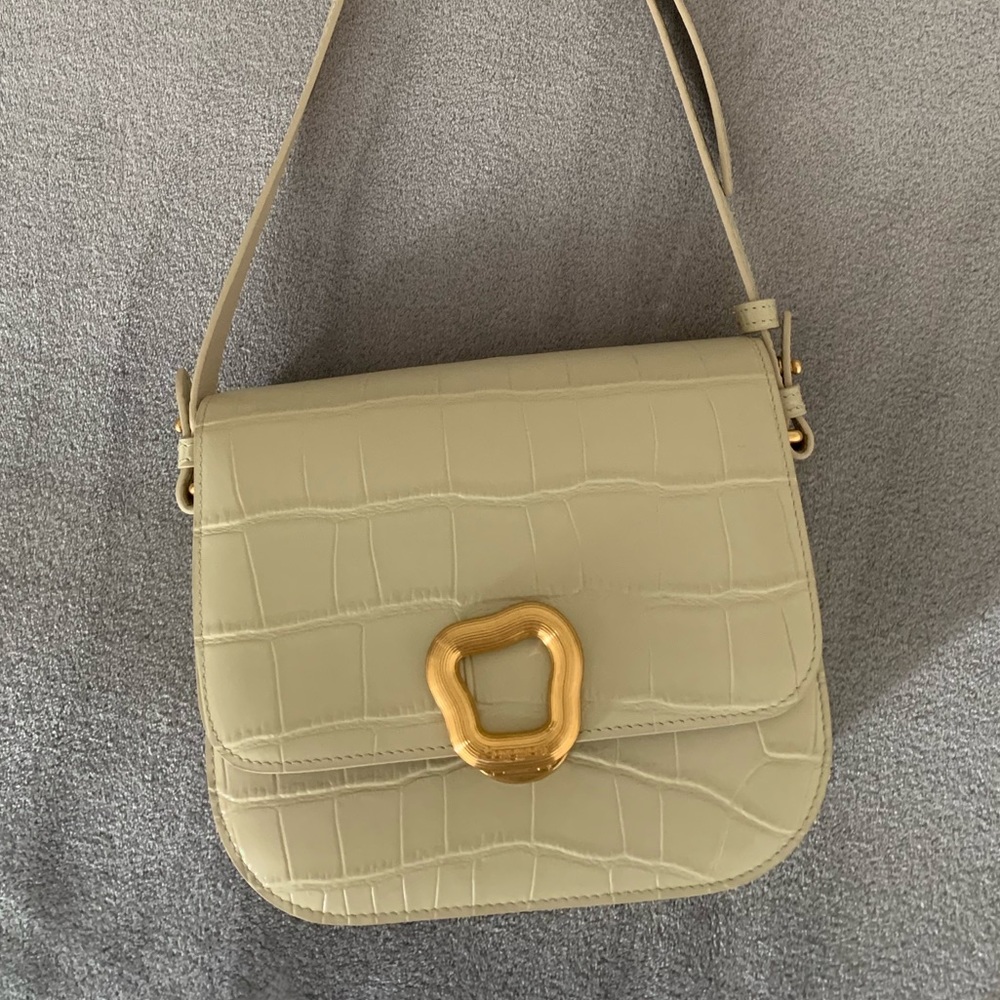 Songmont Medium Reset Tofu bag in Pearl